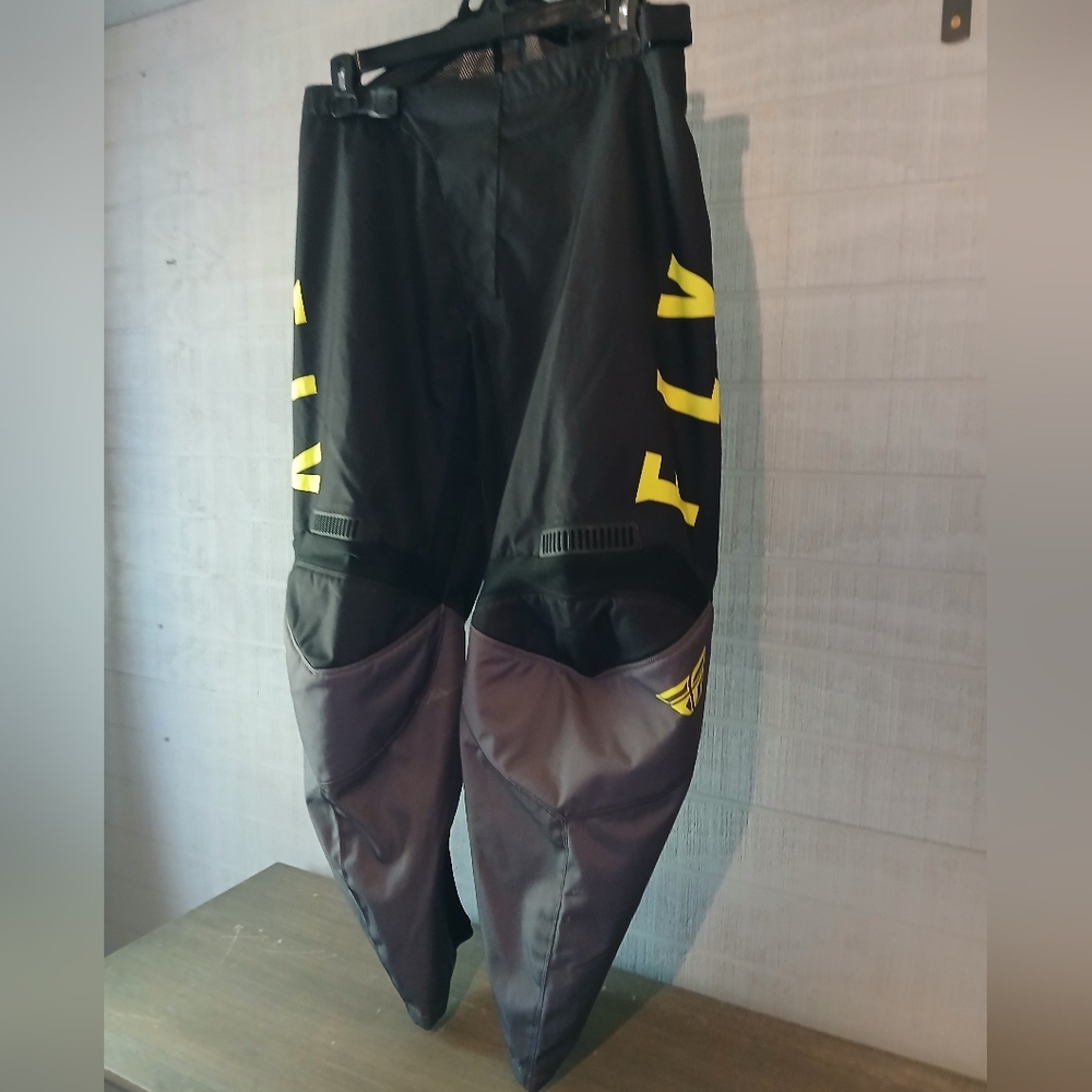 FLY Adult F16 Motorcycle Racing Pants Size 40.        FF328